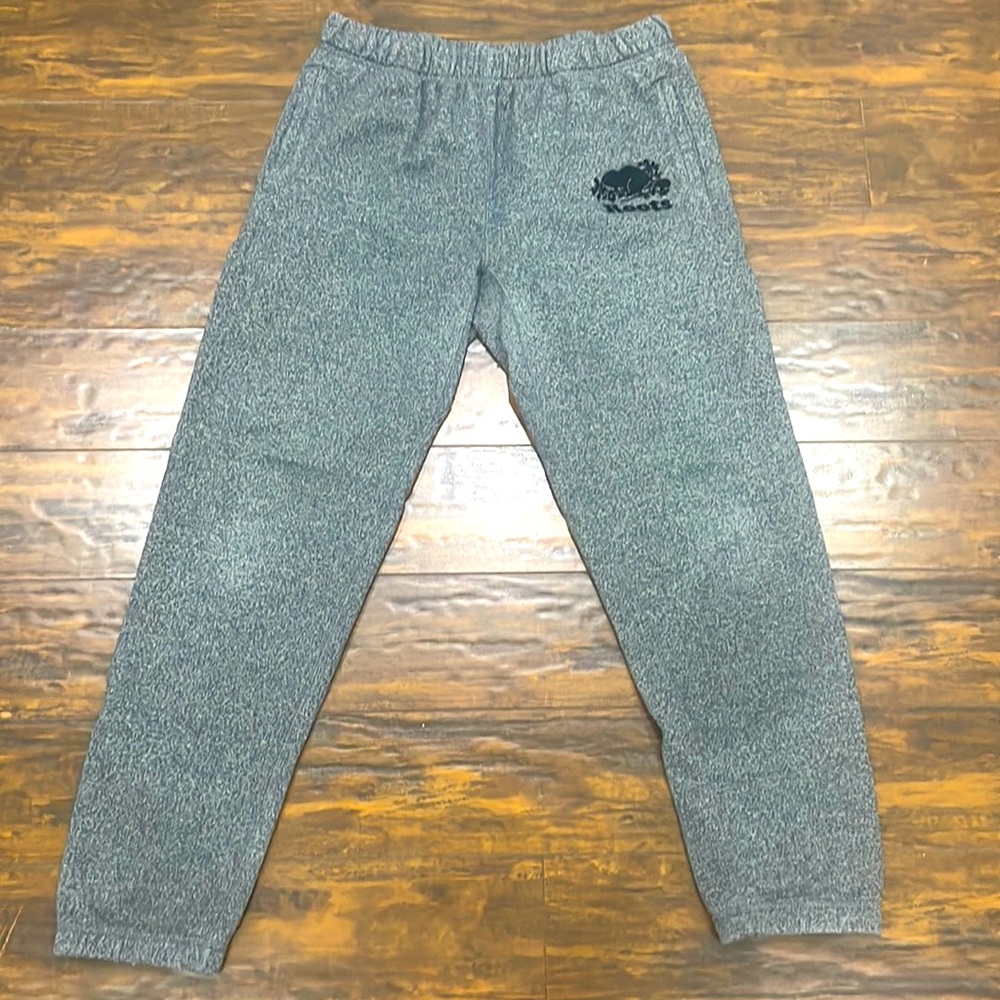 Only worn a few times great condition roots sweatpants!
